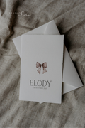 Geboortekaartje Oud Hollands geschept papier met strikje – Elody
